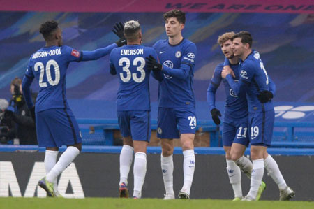 高手早就闻到危险了（高手已先一步察觉到危险）