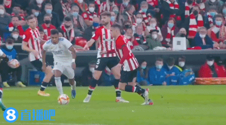 奥巴梅扬：当年我从巴萨去切尔西是一个巨大的错误