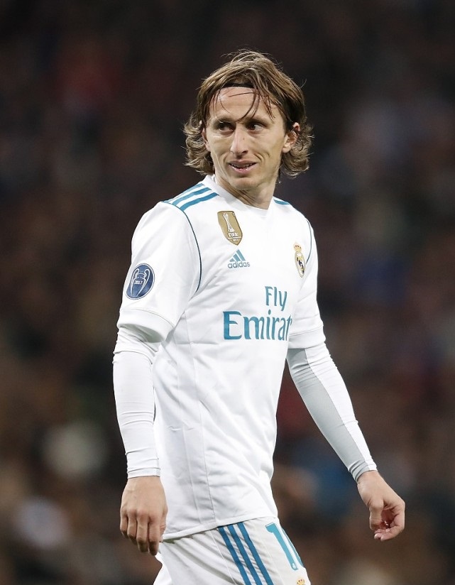 巴萨皇马巨星联手，挑战阿尔瓦雷斯领军的阿根廷