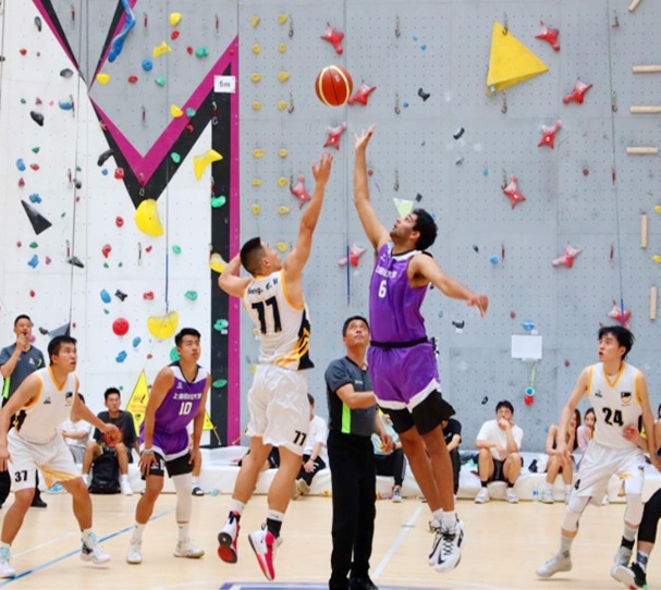 跟队记者：阿莱格里明确要求冬窗买前锋；米兰没考虑齐尔克泽